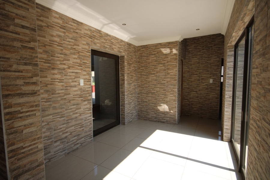 3 Bedroom Property for Sale in Leloko Lifestyle Estate North West